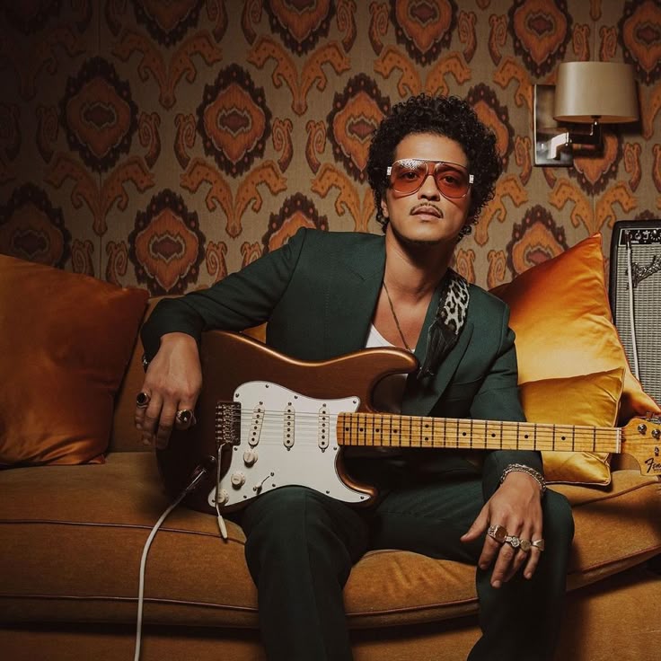 Why Is the World Hooked on Bruno Mars? Hits, Hustle & a Hint of High Stakes!